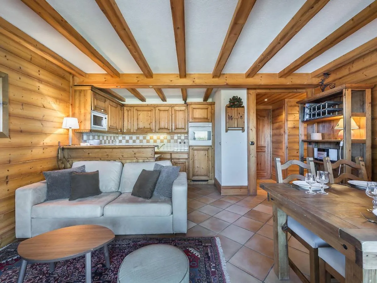 Appartement De Charme Avec Terrasse, Au Pied Des Pistes, Pralong, Courchevel 1850 - Fr-1-564-30