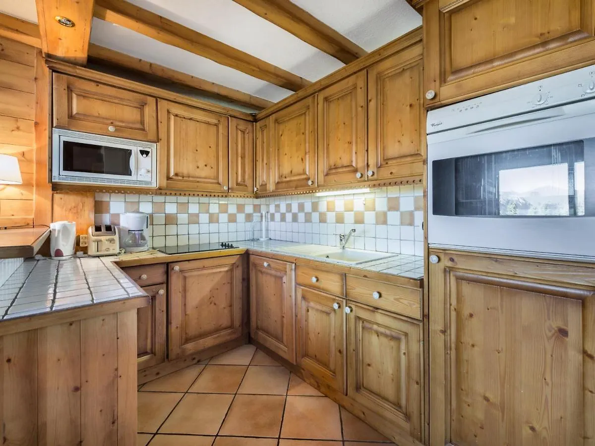 Appartement De Charme Avec Terrasse, Au Pied Des Pistes, Pralong, Courchevel 1850 - Fr-1-564-30 0*,